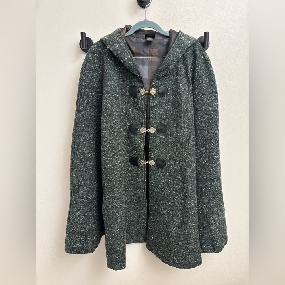 Outlander the Series Torrid Cloak Cape Plus Size 3/4 Hooded Tweed Green Coat - Picture 2 of 9
